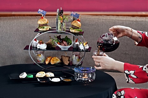 Pullman Hanoi – Tháng sáu với bữa trưa tự chọn, trà chiều Úc