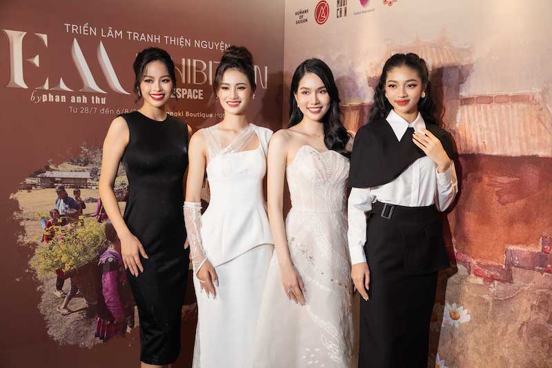 Triển lãm 